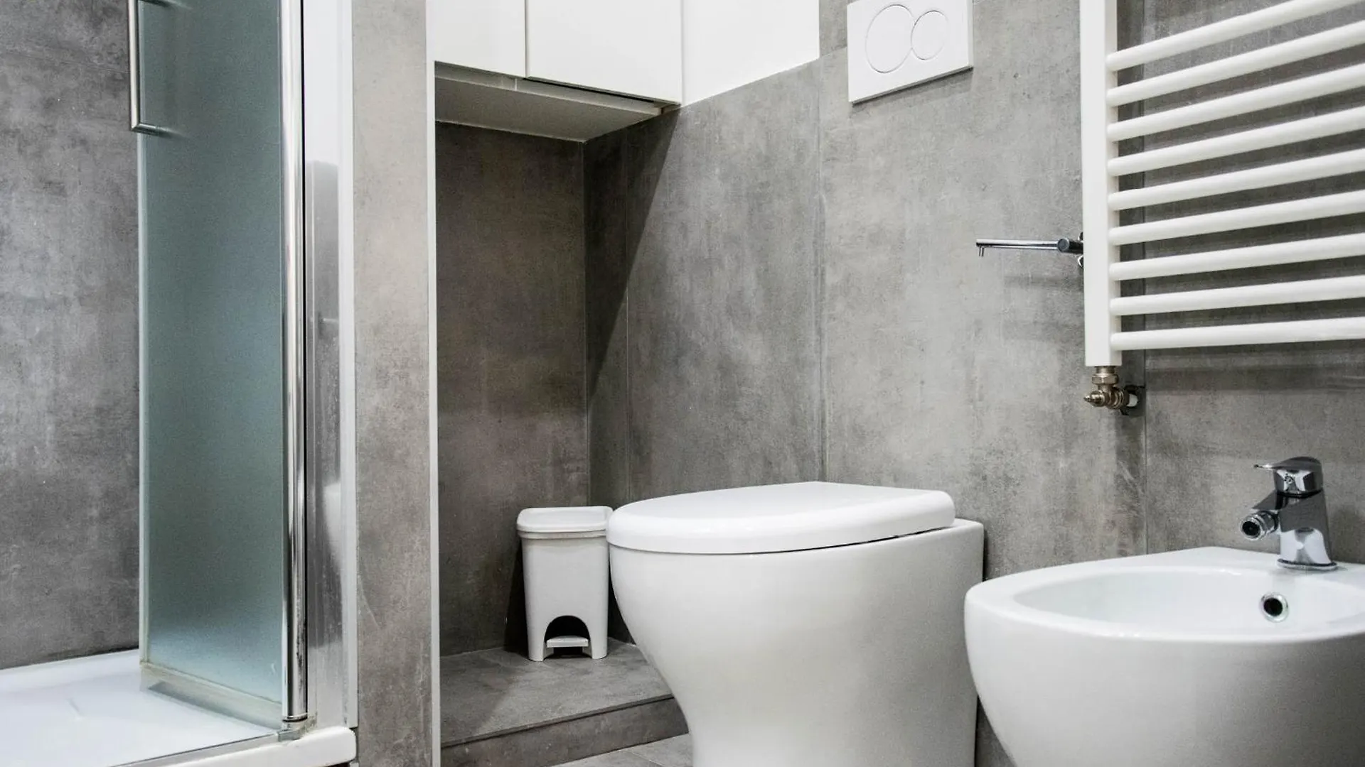 Largo Leopardi Modern Apartment Rome