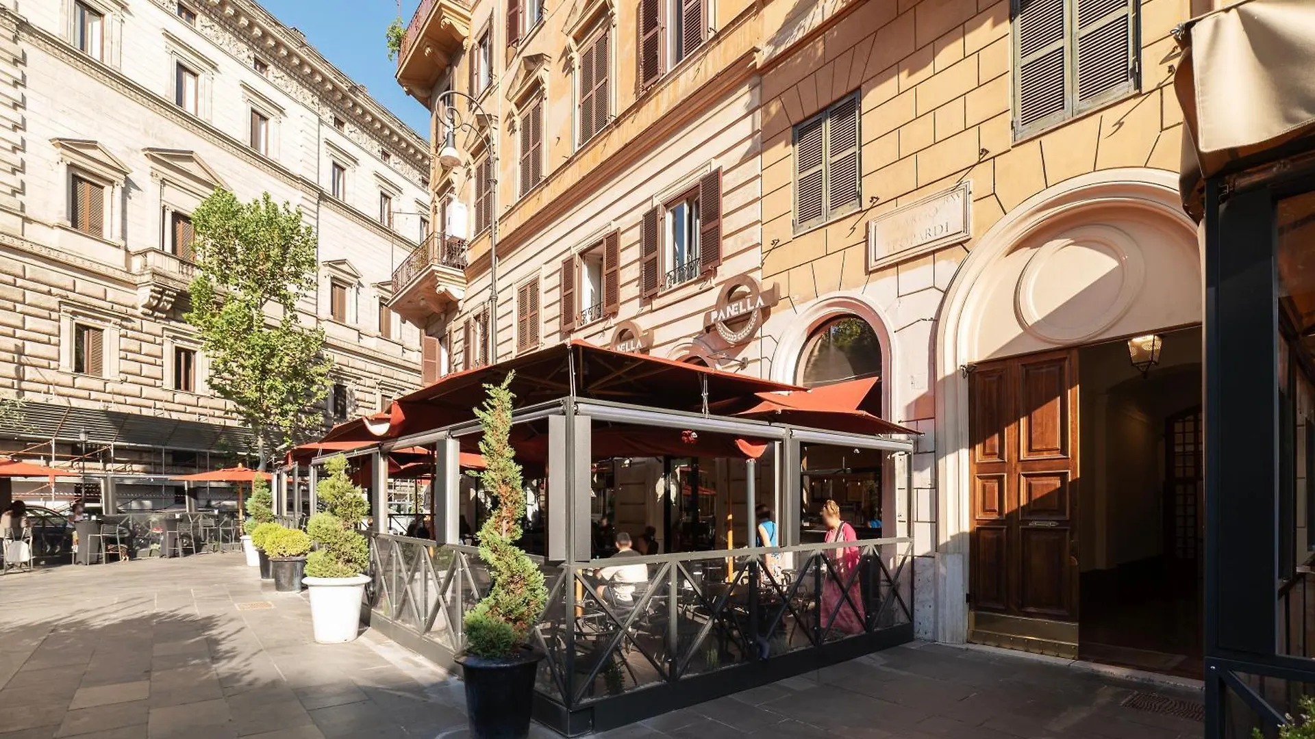 Largo Leopardi Modern Apartment Rome